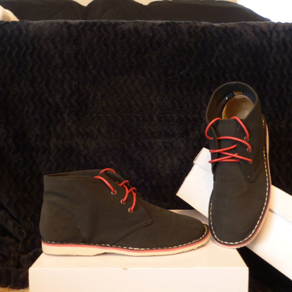 New BAMBOO Black Fx Nubuck Suede Funky Red Lace-up Oxford Shoes Women 8.5